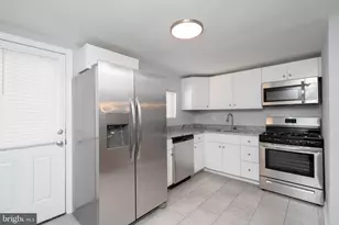 225 Tree St, Philadelphia, PA 19148 - Photo 7