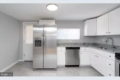 225 Tree Street, Philadelphia, PA 19148 - Photo 11