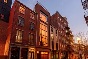 218 Church St, Philadelphia, PA 19106 - Photo 1