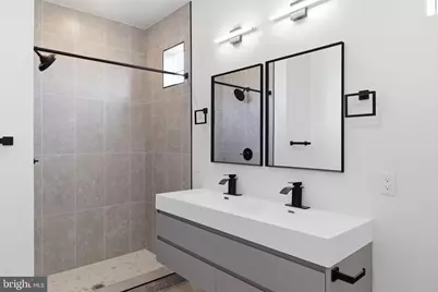 1005 W Orleans Street, Philadelphia, PA 19133 - Photo 15