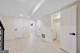 5352 Irving St, Philadelphia, PA 19139 - Photo 21