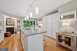 238 S 9th St, Philadelphia, PA 19107 - Photo 13