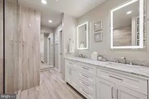 238 S 9th St, Philadelphia, PA 19107 - Photo 27