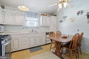 3622 Chesterfield Rd, Philadelphia, PA 19114 - Photo 7