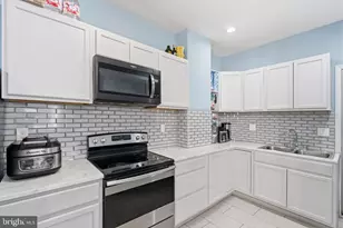 5037 Griscom St, Philadelphia, PA 19124 - Photo 9