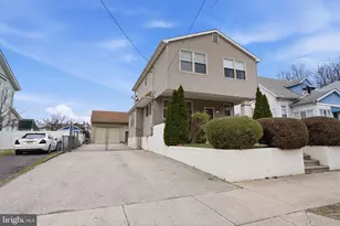 7230 Claridge St, Philadelphia, PA 19111 - Photo 39