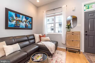 827 N Bambrey Street, Philadelphia, PA 19130 - Photo 3