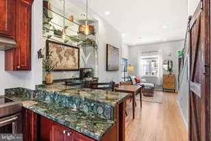 827 N Bambrey St, Philadelphia, PA 19130 - Photo 5