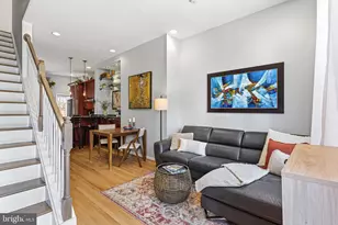 827 N Bambrey St, Philadelphia, PA 19130 - Photo 3