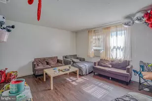 6240 Mulberry St, Philadelphia, PA 19135 - Photo 11