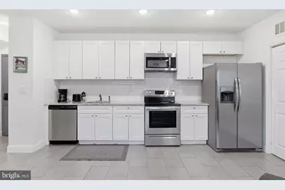 925 N Broad Street #3G, Philadelphia, PA 19123 - Photo 3