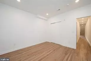 727 N 39th St, Philadelphia, PA 19104 - Photo 17