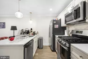 2013 Mt Vernon St, Philadelphia, PA 19130 - Photo 3