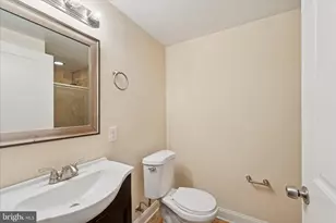 1421 N 18th St, Philadelphia, PA 19121 - Photo 9