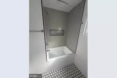 2037 N 9th St #2, Philadelphia, PA 19122 - Photo 5