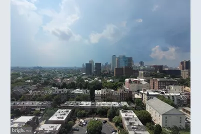 210 Locust Street #19FW, Philadelphia, PA 19106 - Photo 11