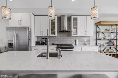 857 Corinthian Avenue, Philadelphia, PA 19130 - Photo 5