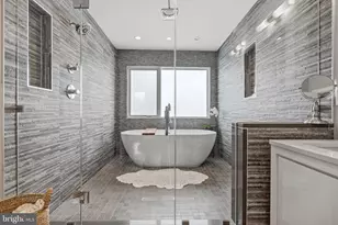 857 Corinthian Ave, Philadelphia, PA 19130 - Photo 17