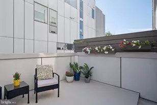 857 Corinthian Ave, Philadelphia, PA 19130 - Photo 35