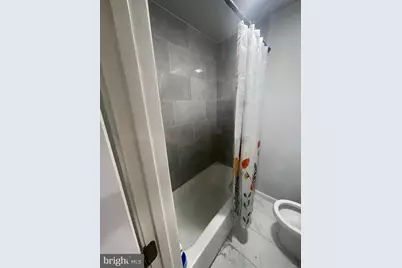 1913 S 20th Street #1, Philadelphia, PA 19145 - Photo 5