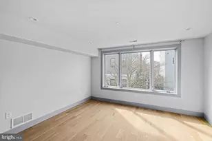 2426 Pine St, Philadelphia, PA 19103 - Photo 23