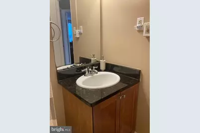 2601 Pennsylvania Avenue #105, Philadelphia, PA 19130 - Photo 17