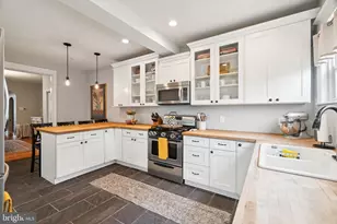 1306 E Columbia, Philadelphia, PA 19125 - Photo 15