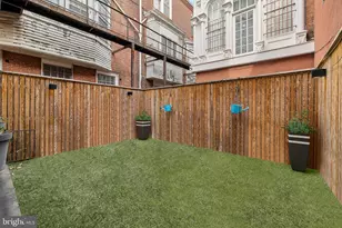 1727 Delancey Pl, Philadelphia, PA 19103 - Photo 21