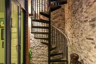 1727 Delancey Pl, Philadelphia, PA 19103 - Photo 23