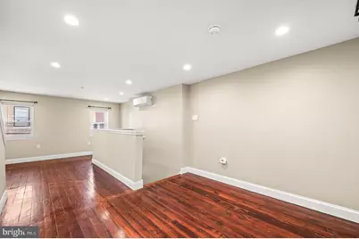 980 N Lawrence Street #D, Philadelphia, PA 19123 - Photo 11