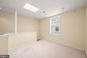 1027 N 4th St, Philadelphia, PA 19123 - Photo 11