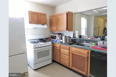 519 N 35th Street, Philadelphia, PA 19104 - Photo 5