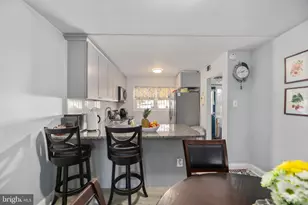 427 E Walnut Ln, Philadelphia, PA 19144 - Photo 13