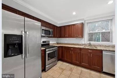 2501 Christian Street #403, Philadelphia, PA 19146 - Photo 9