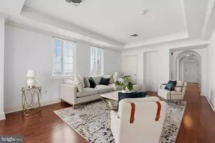 1512 Spruce St, Philadelphia, PA 19102 - Photo 3