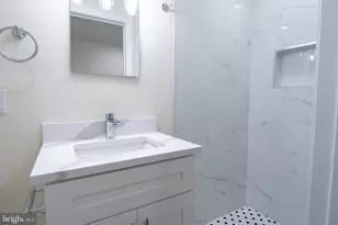 760 N Dekalb St, Philadelphia, PA 19104 - Photo 17