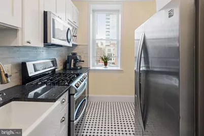 2129 Walnut Street #3F, Philadelphia, PA 19103 - Photo 3