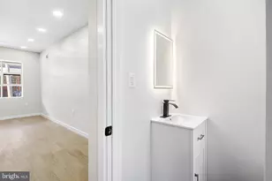 2437 S Beulah St, Philadelphia, PA 19148 - Photo 25