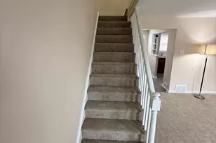 7110 Akron St, Philadelphia, PA 19149 - Photo 9