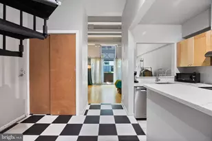 3 N Chris Columbus Blvd, Philadelphia, PA 19106 - Photo 3