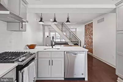 710 Clymer Street, Philadelphia, PA 19147 - Photo 9