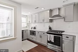 710 Clymer St, Philadelphia, PA 19147 - Photo 7