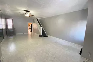 538 W Pike St, Philadelphia, PA 19140 - Photo 5