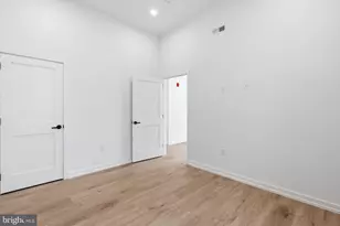 203 S 13th St, Philadelphia, PA 19107 - Photo 13