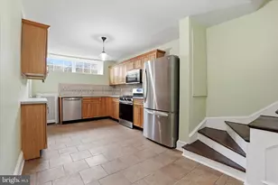 7807 Winston Rd, Philadelphia, PA 19118 - Photo 9