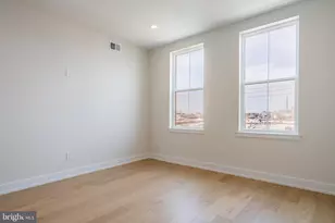 1911 S 12th St, Philadelphia, PA 19148 - Photo 57