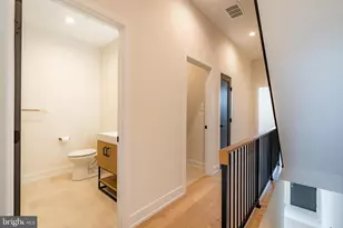 1911 S 12th St, Philadelphia, PA 19148 - Photo 29