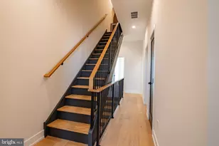 1911 S 12th St, Philadelphia, PA 19148 - Photo 25