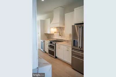 1911 S 12th Street, Philadelphia, PA 19148 - Photo 17