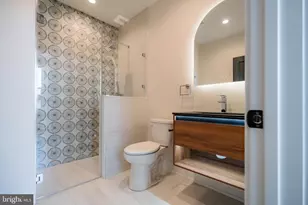 1911 S 12th St, Philadelphia, PA 19148 - Photo 31